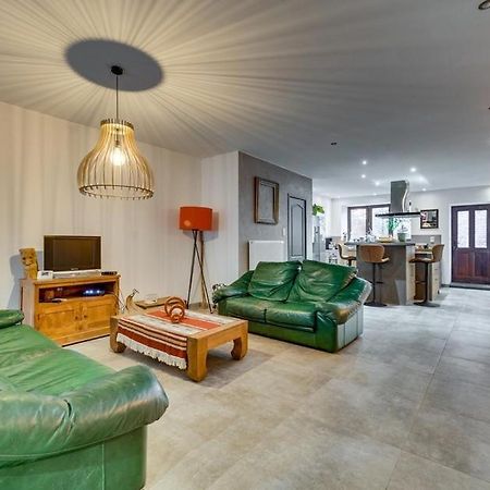 Maison Familiale Pres De Bruxelles Et Paridaisia Enghien Kültér fotó